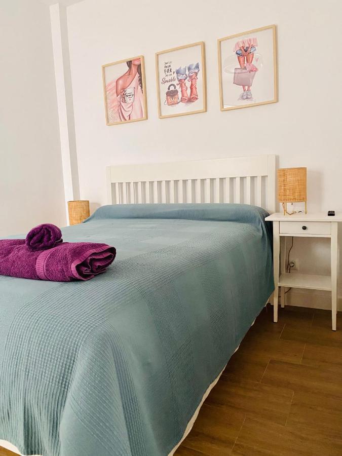 Bonito Conil Aire Acondicionado Y Wifi -solo Familias Y Parejas-