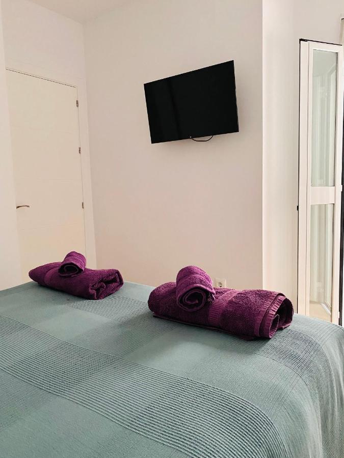 Bonito Conil Aire Acondicionado Y Wifi -solo Familias Y Parejas- Apartment