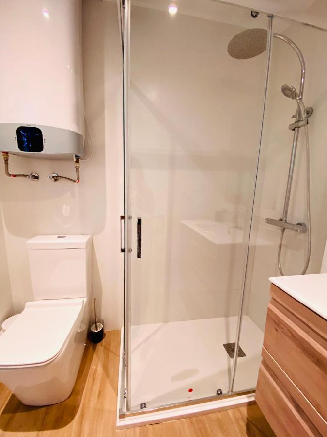 Bonito Conil Aire Acondicionado Y Wifi -solo Familias Y Parejas- Apartment