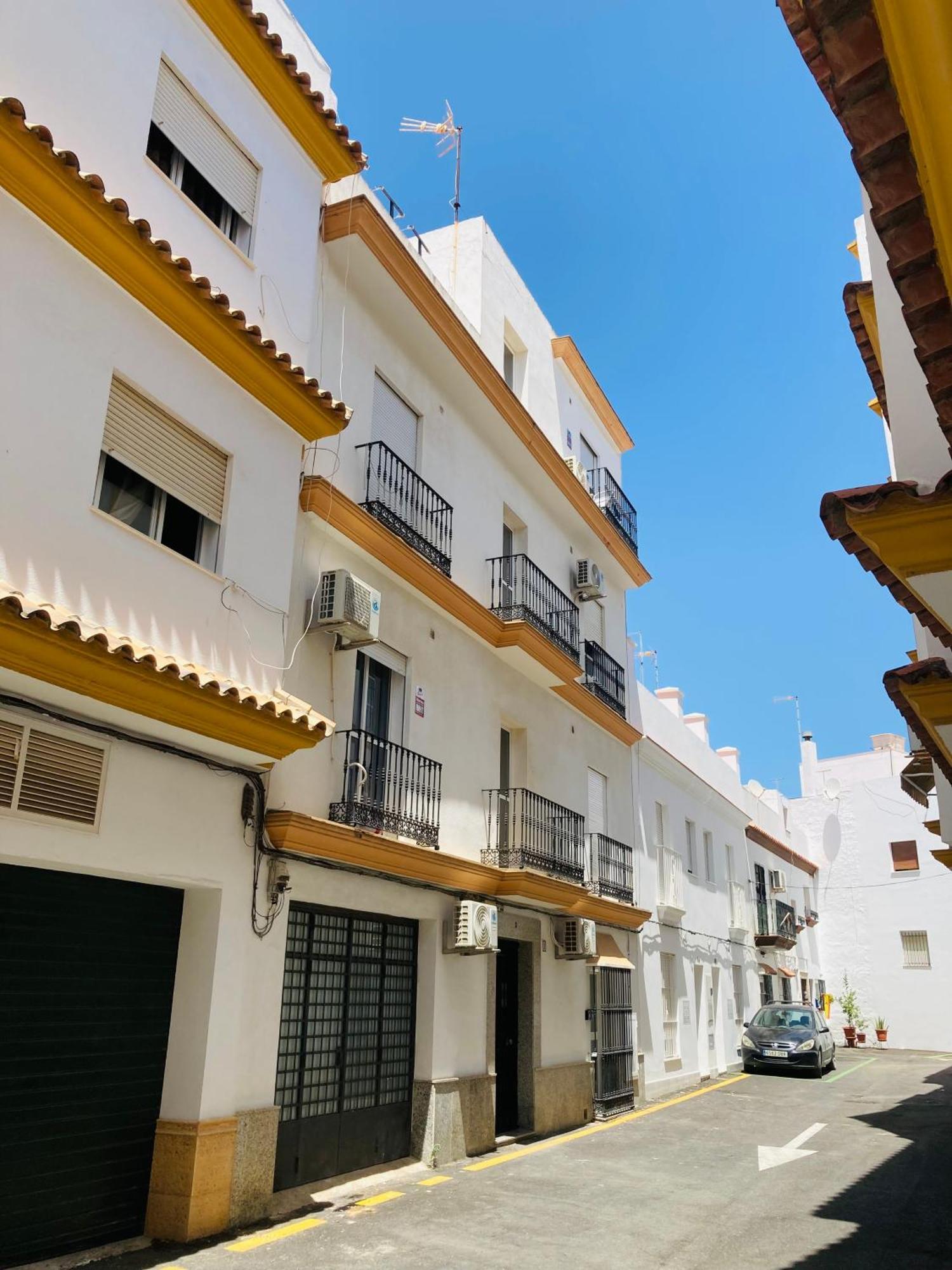 Bonito Conil Aire Acondicionado Y Wifi -solo Familias Y Parejas- *